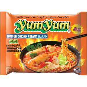 YUMYUM Krémová instantní nudlová polévka s příchutí krevet ochucená Tom Yum 70 g