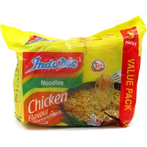 INDOMIE Instant nudelsuppe med kyllingsmak 5 x 70 g